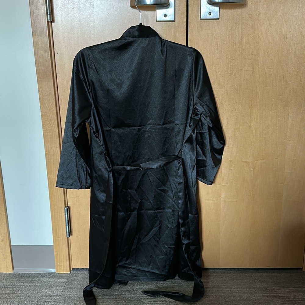 Black Silk Robe - Picture 3 of 3